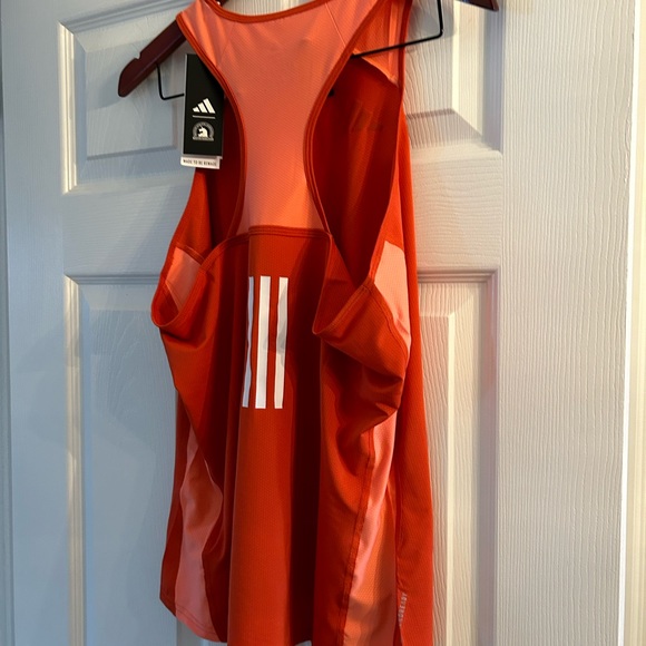 New Boston marathon Adidas tank - Picture 2 of 6